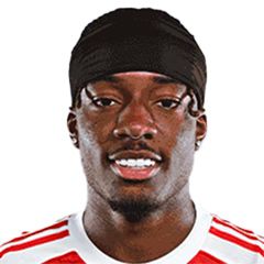 Нони Мадуэке