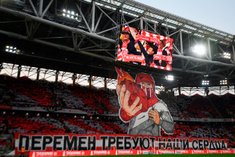 Почему матчи РПЛ будут играть со зрителями