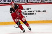 «АХЛ не боюсь — готов к любым вызовам». Молодой лидер «Витязя» стремится в Америку