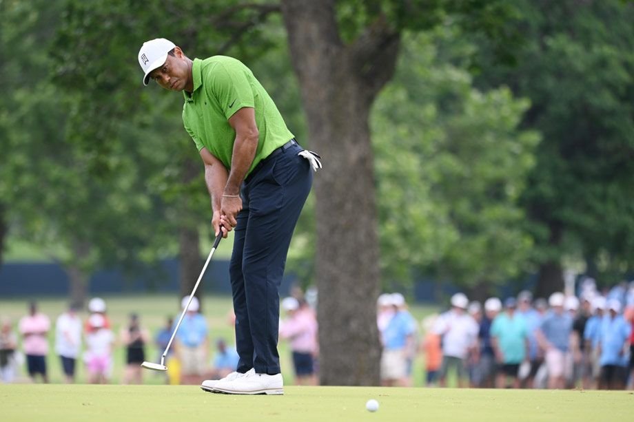 Гольфист Тайгер Вудс