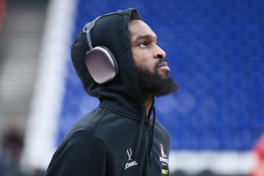 В одну реку не войти дважды. «Локомотиву-Кубань» и Би Джей Джонсону оказалось не по пути